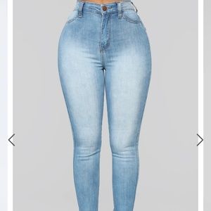 Fashion Nova high waisted jeans size 1